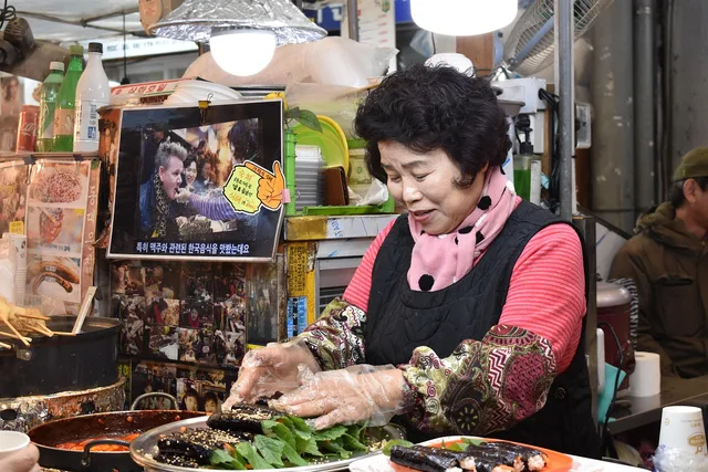 korea, south korea, market, traditional market, gwangjang market, seoul, south korea, gwangjang market, gwangjang market, gwangjang market, gwangjang market, gwangjang market. How to research primary market research for business teams