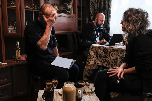Truth Hounds field researchers interview a witness in Petrushyn, Chernihiv Oblast. Qualitative research examples: the patterns that repeat